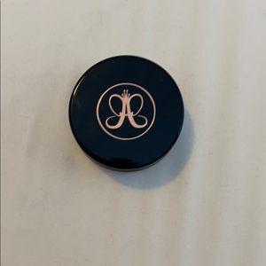 Anastasia dip brow pomade shade: Taupe